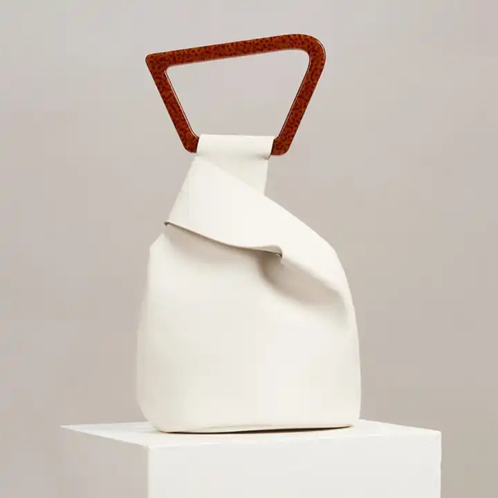 White bag with handle