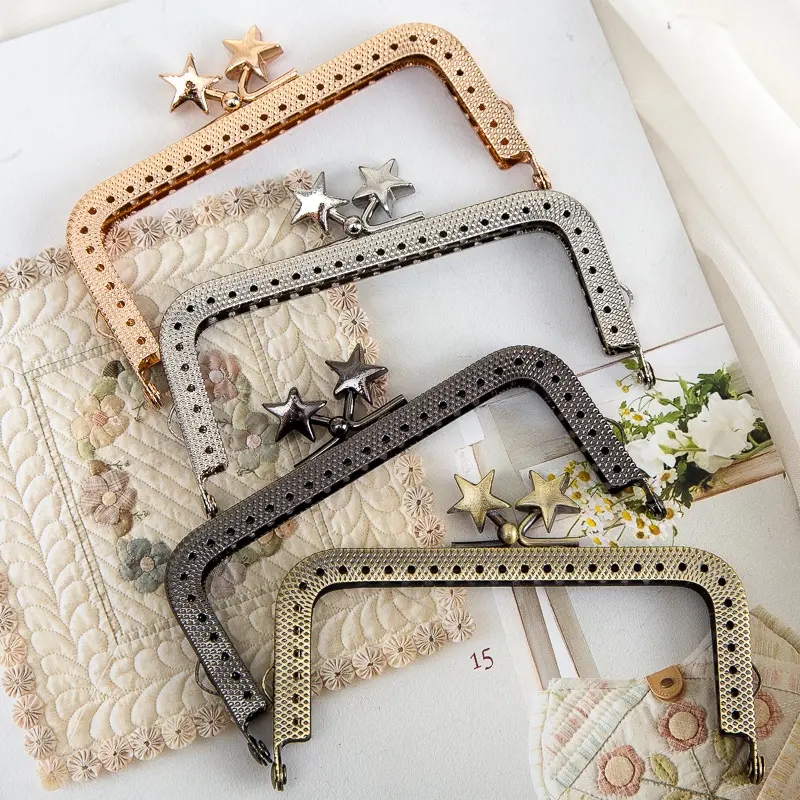 handbag cilps style 10