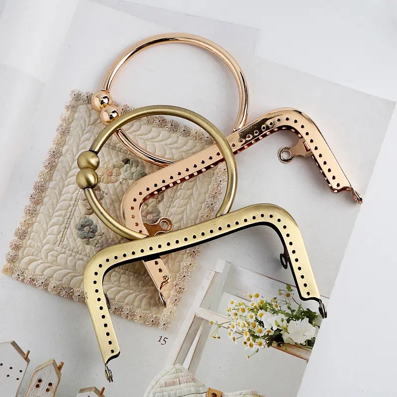 handbag cilps style 11